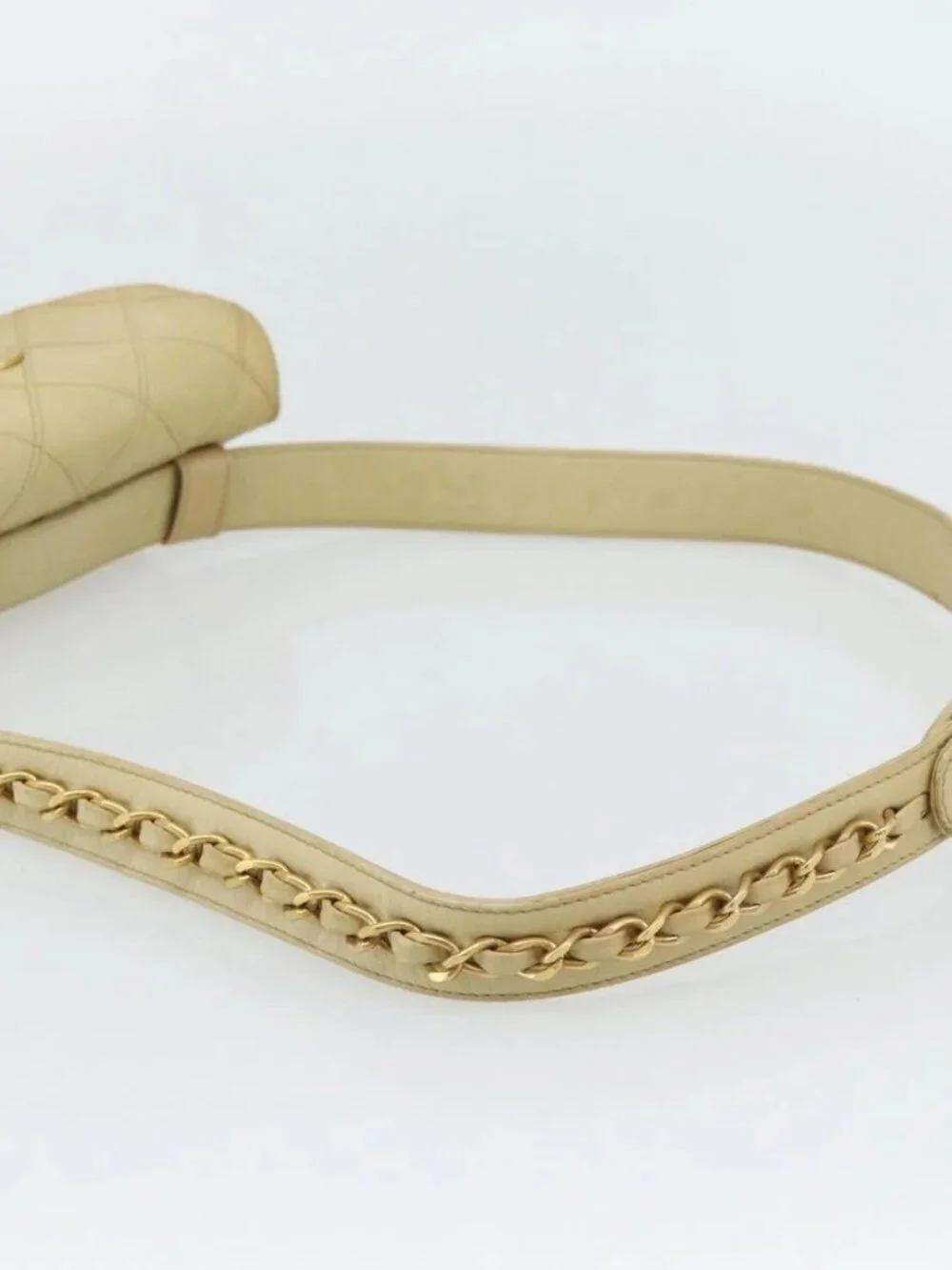 CHANEL Bicolore Waist bag Lamb Skin Beige Gold CC Auth 182545